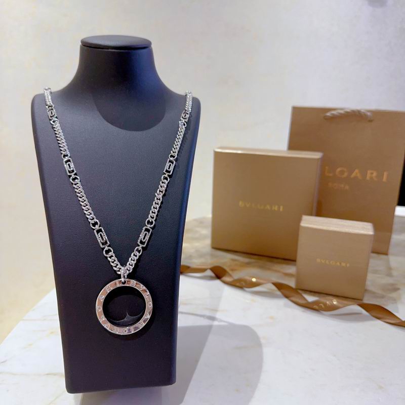 Bvlgari necklace 01yxx165